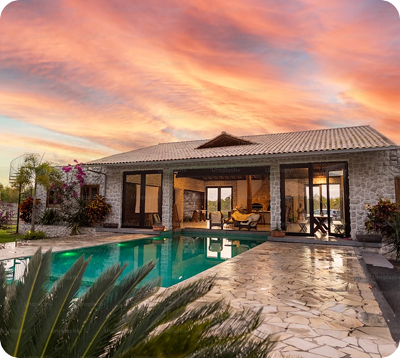 Photo Home with Pool